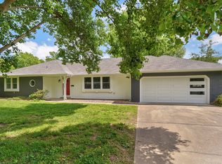 2106 S Linden Avenue, Springfield, MO 65804