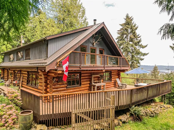 129 Mariko Pl, Saltspring Island, BC V8K 1E1