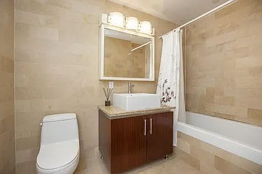 Rented by Space Marketing Shop