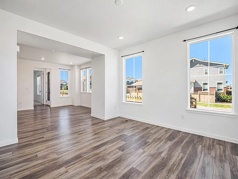 1661 Drake Aly — Photo 9