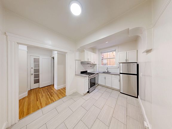 2nd image of 3715 California St #5117806