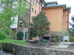 215 Woliss Ln #105, Gatlinburg, TN 37738