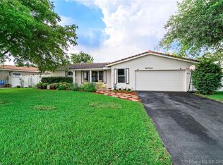 8764 NW 18th Ct, Coral Springs, FL 33071