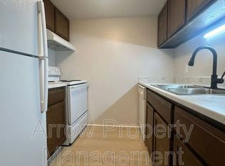 3619 N 60th St #22, Lincoln, NE 68507