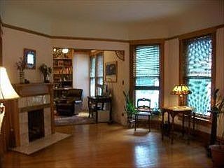3rd image of 535 Park Ave