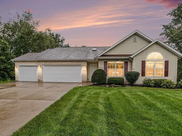 14445 Phoenix Dr, Mishawaka, IN 46545