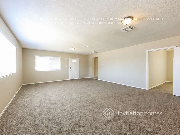 4th image of 3132 W Surrey Ave