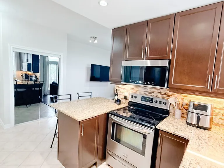 5327 Upper Middle Rd #320 — Photo 11