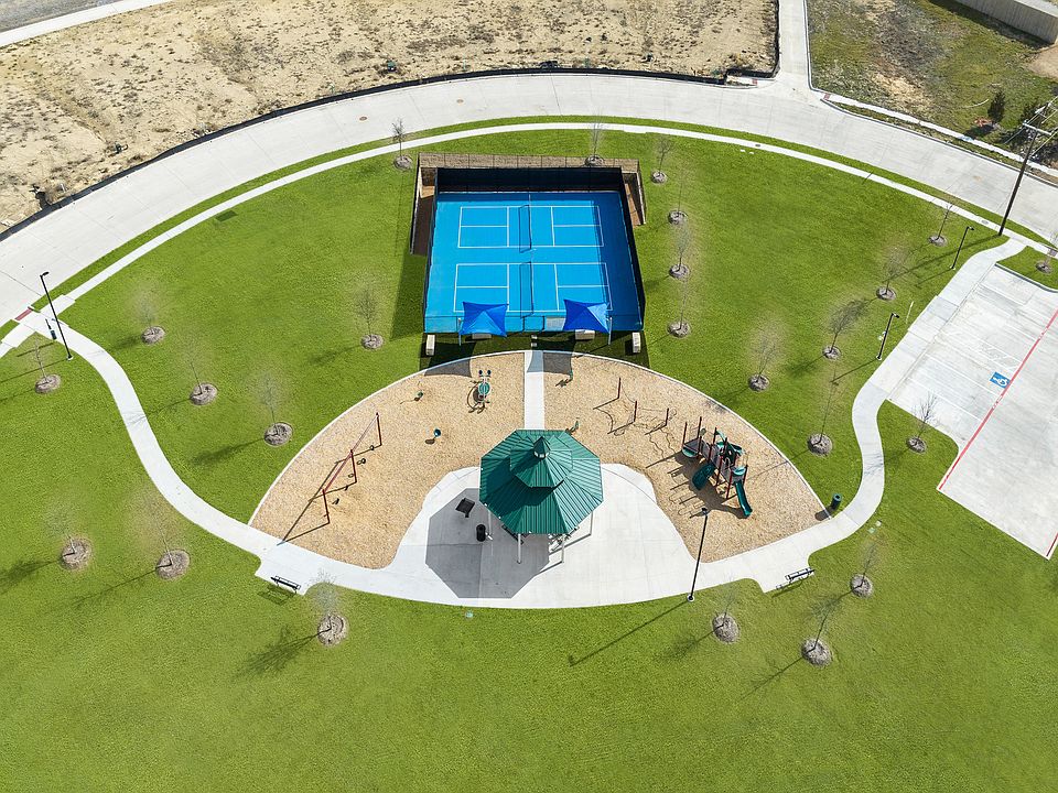 Aerial view of the wonderful amenities at Big Sky Estates.