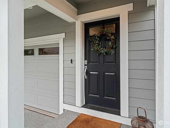 3rd image of 17610 21st Avenue W