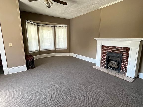 2nd image of 1551 Mars Ave #1553