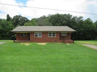 1747 River Rd, Lincolnton, NC 28092