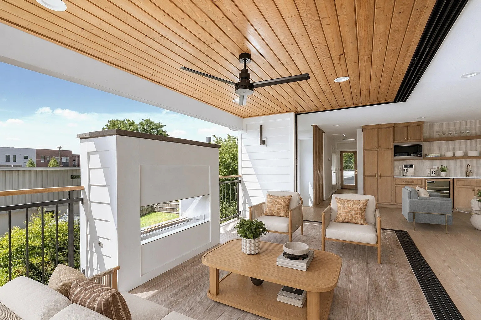4 bed, 4.0 bath, 3699 sqft, $7,425 — Photo 3