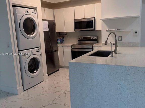 5th image of 7220 NW 114th Ave APT 105