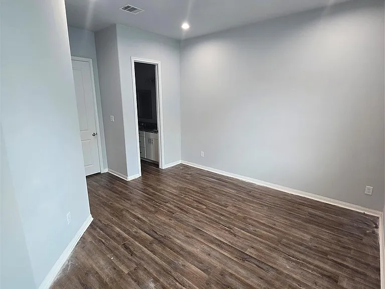 4902 Paradigm Ln — Photo 16