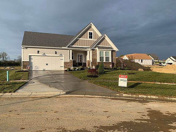 2nd image of 1109 Golf Club Dr