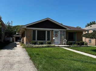 4416 Oak Ave, Lyons, IL