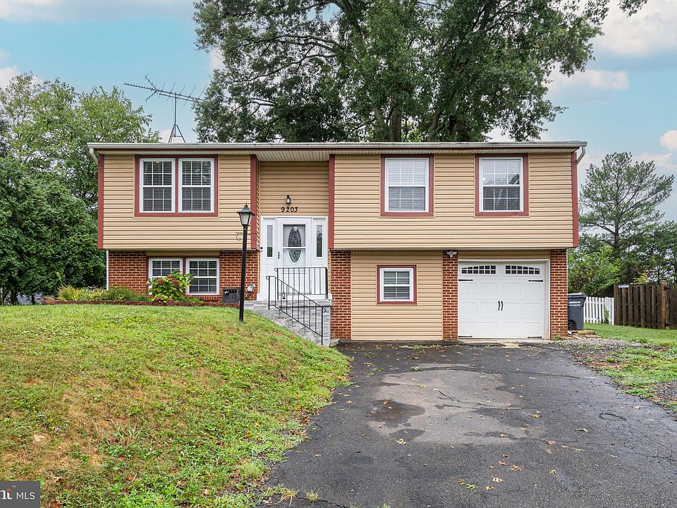 1st image of 9203 Honey Creeper Ct
