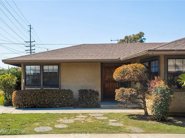 8331 Grand Ave — Photo 3