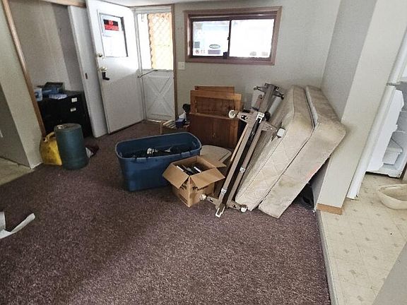 3rd image of 353 Mapes Ave