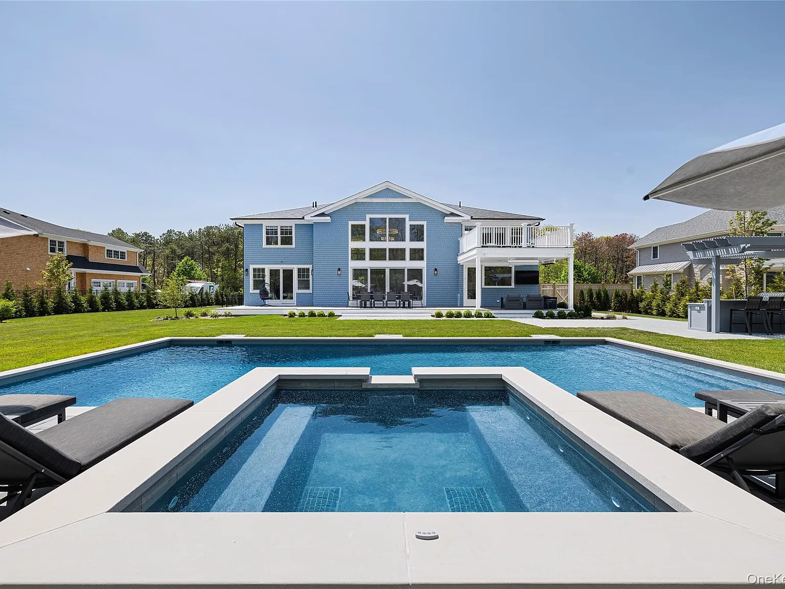 7 bed, 8.5 bath, 4021 sqft, $9,900 — Photo 1
