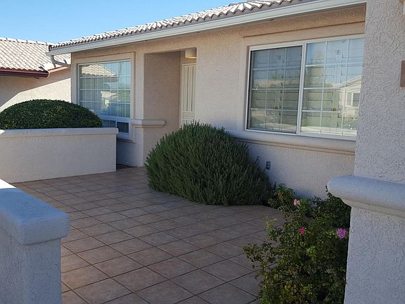 2nd image of 630 Silver Springs Cir