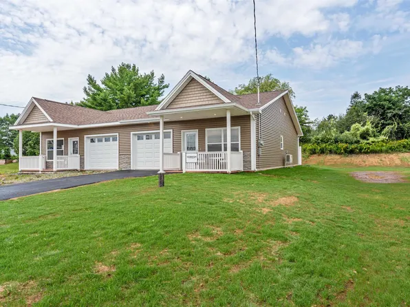 11 Summer Hill Pl, Upper Onslow, NS B6L 0G9