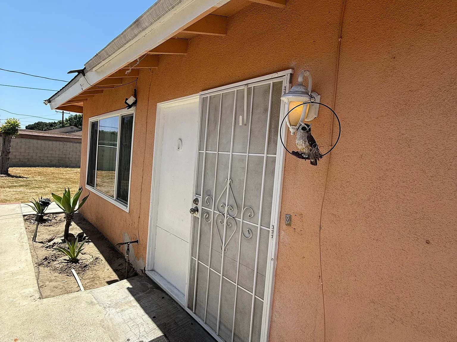 2 bed, 925 sqft, $2,500 — Photo 2