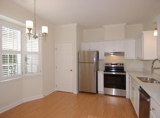 1651 Village Glenn Dr, Raleigh, NC 27612