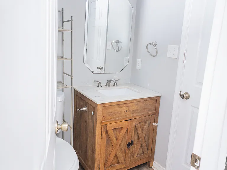 914 Ketch Ct — Photo 19