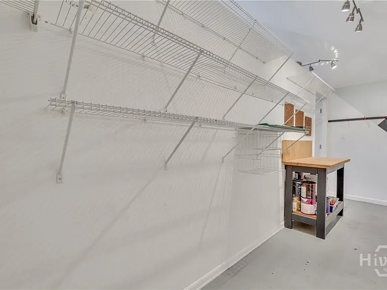 2337 Shirley Dr — Photo 46