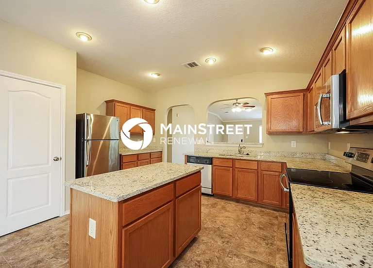 10211 Round Rock Way — Photo 7