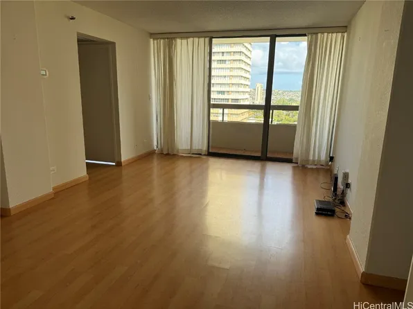 2499 Kapiolani Blvd APT 1505, Honolulu, HI 96826