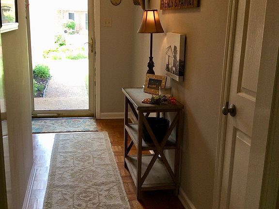 Inviting foyer