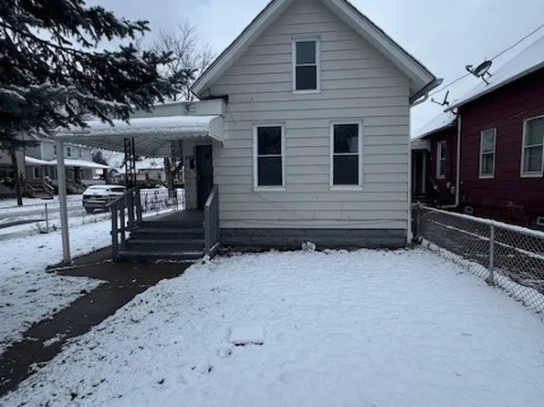 3162 W 43rd St, Cleveland, OH 44109