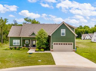 3002 Bootknife Dr, Bell Buckle, TN 37020