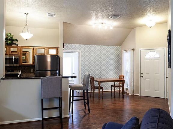 4th image of 3311 Golden Trails Dr APT 510