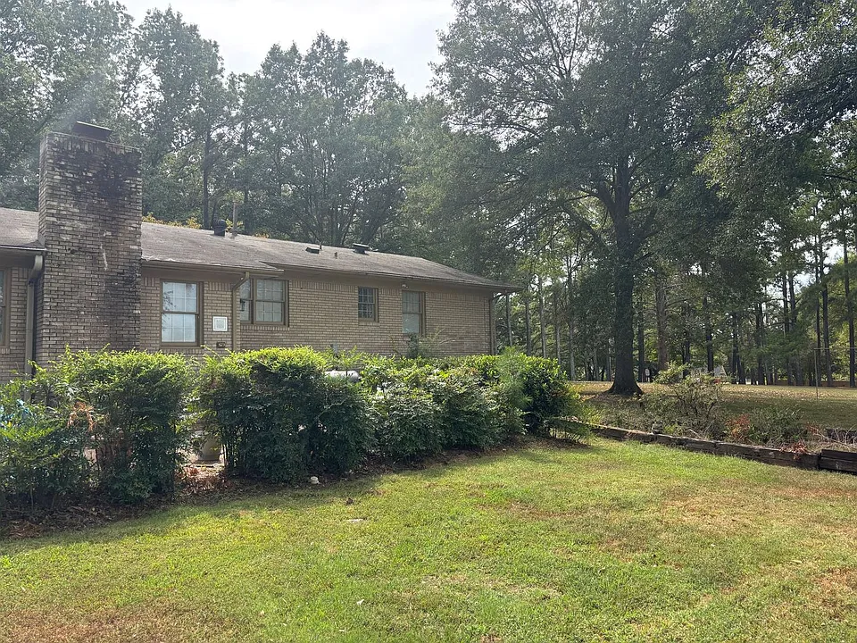 8310 Craven Rd