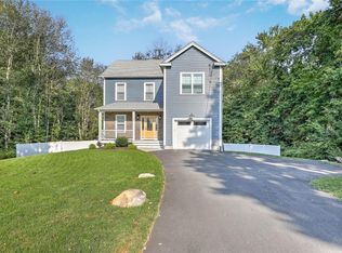 115 Waterman Ave, Johnston, RI 02919