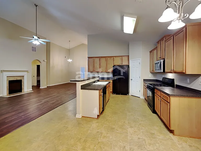 5243 Centennial Hill Dr NW — Photo 7