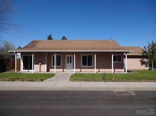 816 NW Negus Ln, Redmond, OR 97756