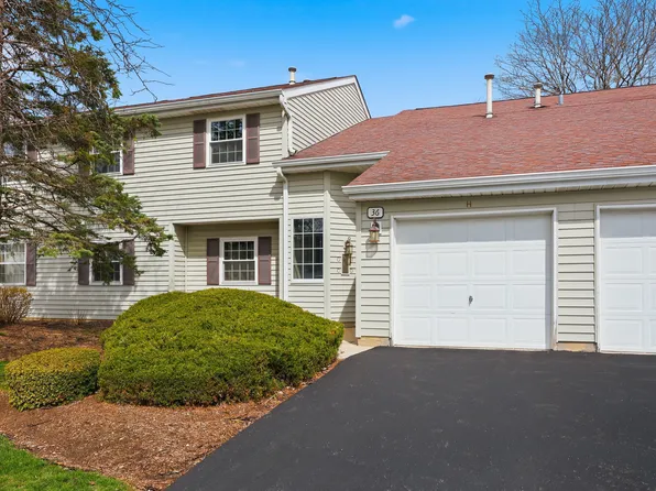36 Gant Cir APT H, Streamwood, IL 60107