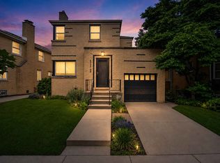 6938 Riverside Dr, Berwyn, IL 60402