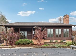 14202 Beaver Springfield Rd, New Springfield, OH 44443