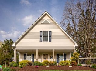 5600 Merriman Rd, Roanoke, VA 24018