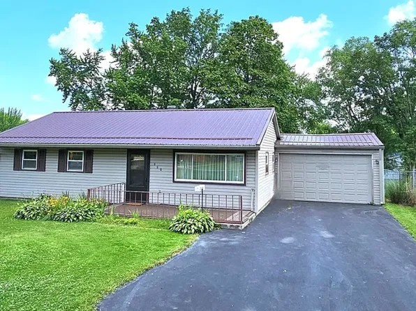660 Eldon Dr NW, Warren, OH 44483