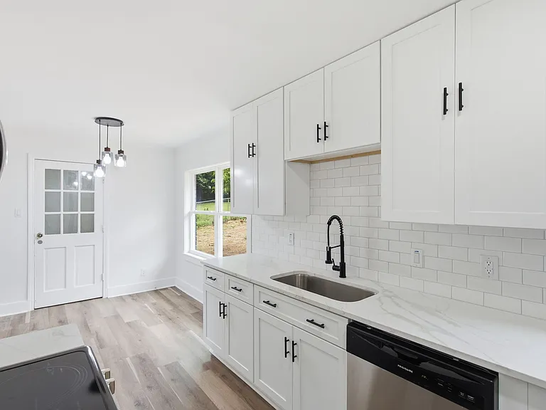 3201 Hopkins Rd — Photo 18
