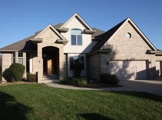 1200 Buckingham Ct, Shorewood, IL