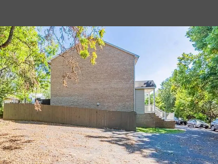 3835 Mill Race Ct — Photo 2