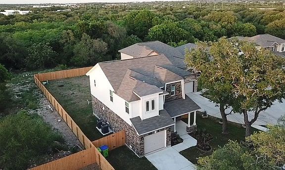 3rd image of 1307 Oriole Ct